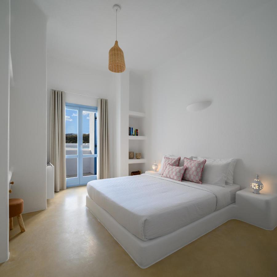ثيرا Este Luxury Suites المظهر الخارجي الصورة