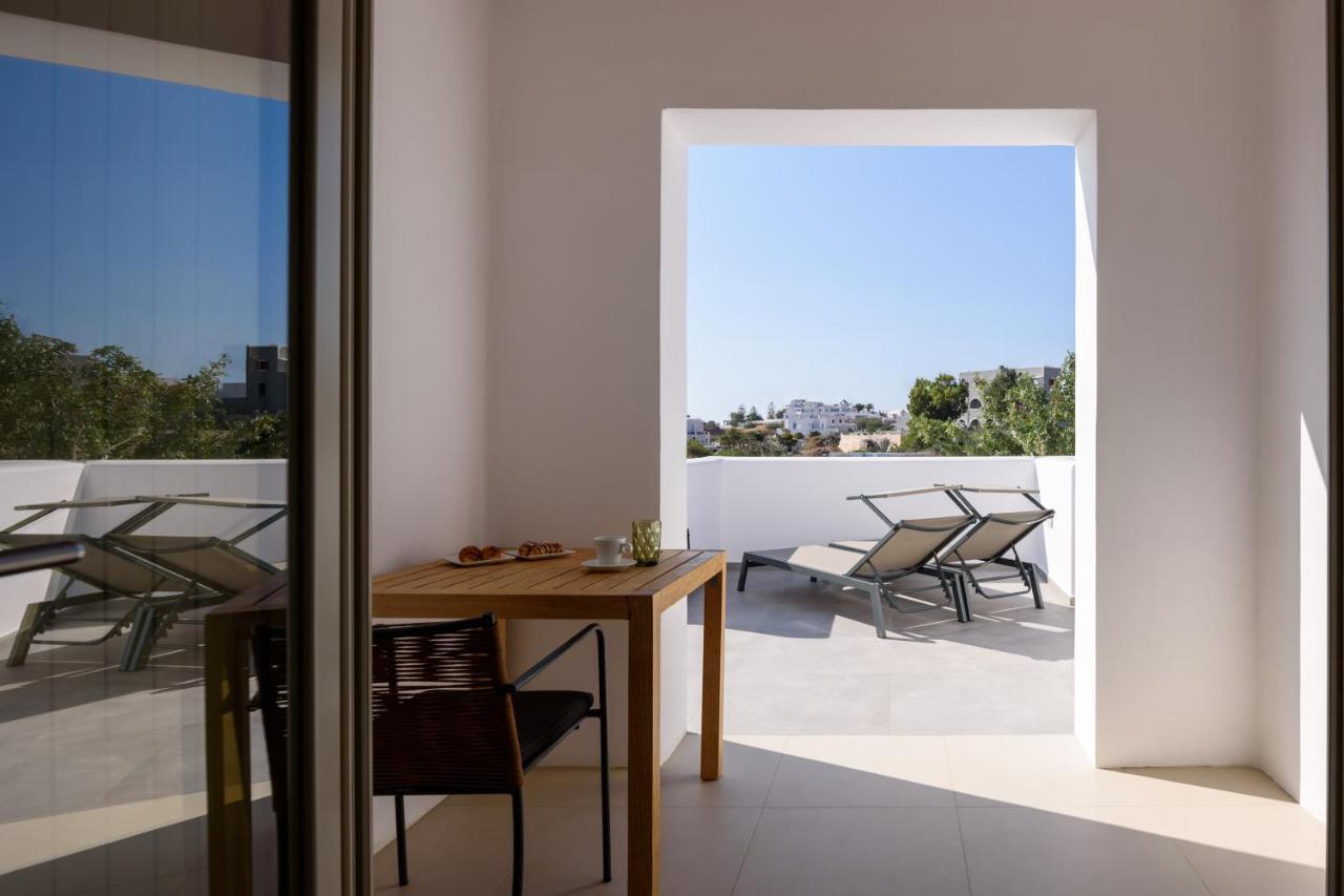 ثيرا Este Luxury Suites المظهر الخارجي الصورة
