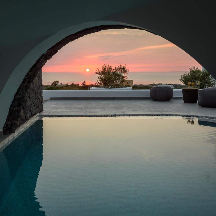 ثيرا Este Luxury Suites المظهر الخارجي الصورة
