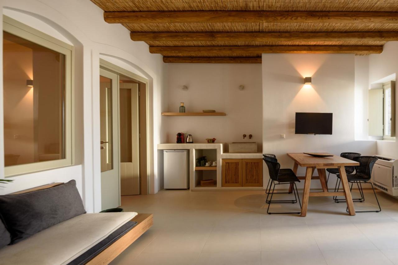 ثيرا Este Luxury Suites المظهر الخارجي الصورة